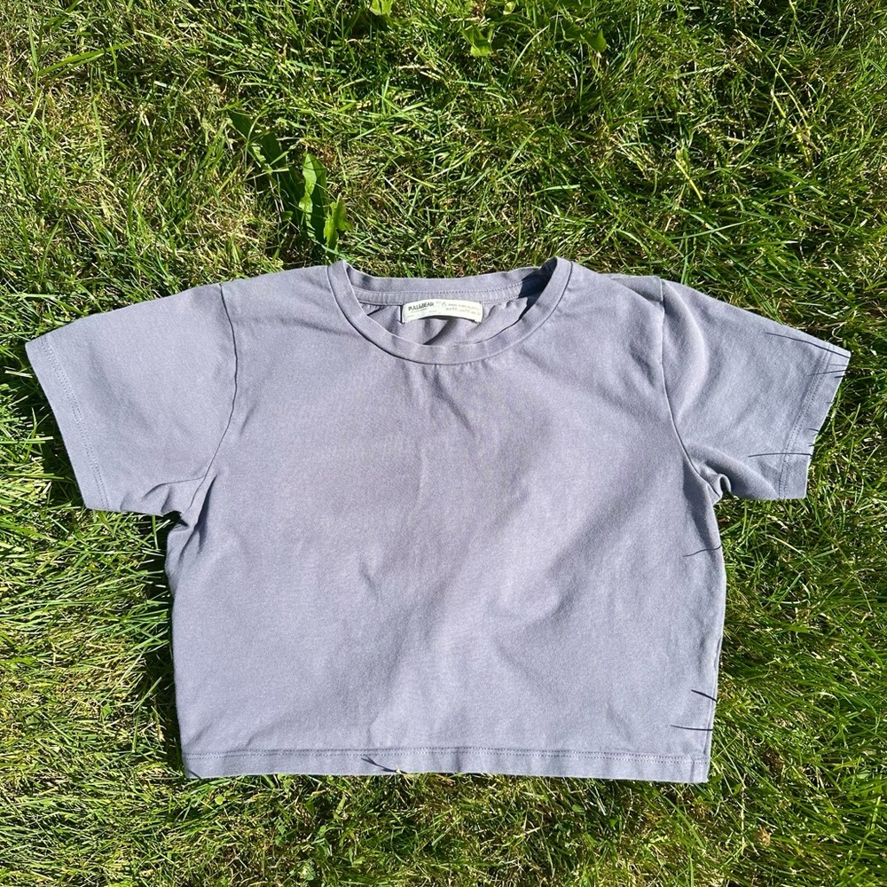 Pull & Bear Grey Cropped Tee Shirt